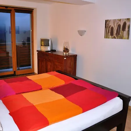 Apartman *